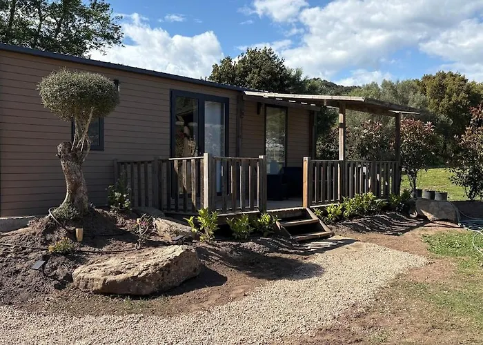 De Charme Pres De Santa Giulia Chalet *