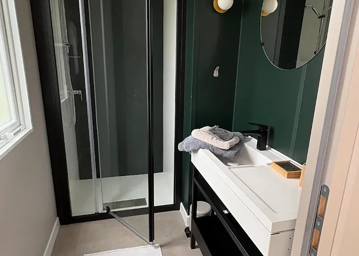 De Charme Pres De Santa Giulia Chalet *